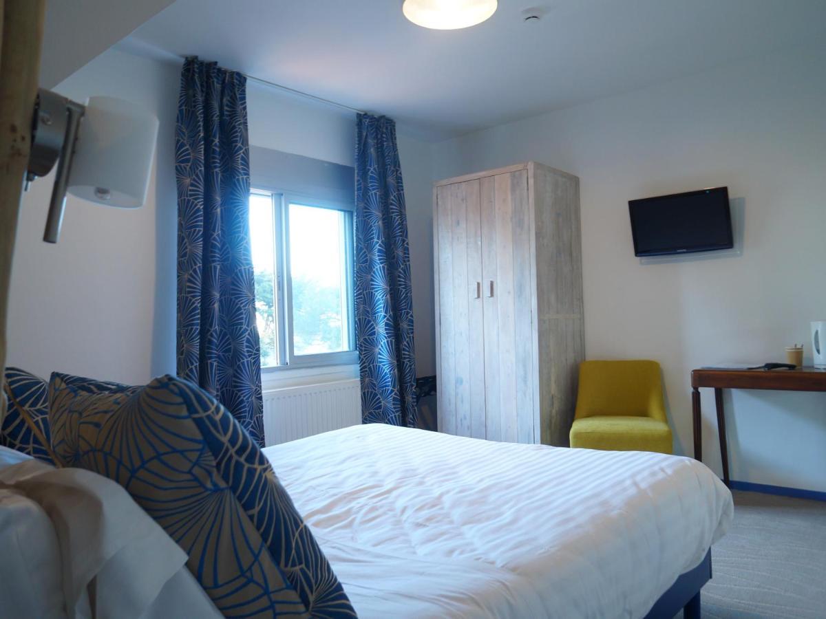 Hotel Et Studios Le Marina Baie De La Baule Порнише Екстериор снимка