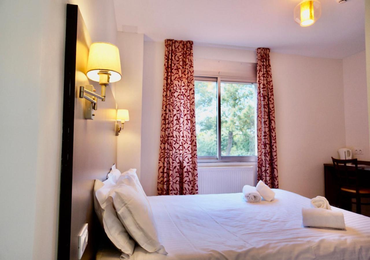 Hotel Et Studios Le Marina Baie De La Baule Порнише Екстериор снимка
