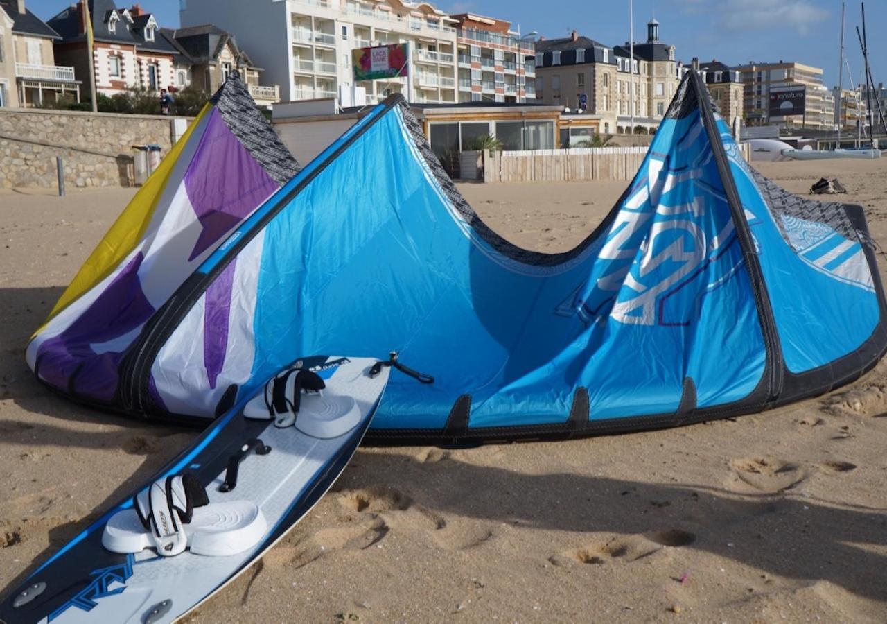 Hotel Et Studios Le Marina Baie De La Baule Порнише Екстериор снимка